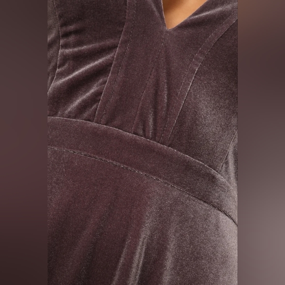 NWT Lulus Beautiful Night Dusty Purple Velvet Sleeveless Maxi Dress SIze Small - Picture 5 of 5